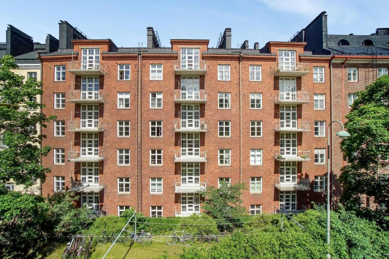 Bright One-Room Studio In The Heart Of Kallio Гельсінкі Екстер'єр фото