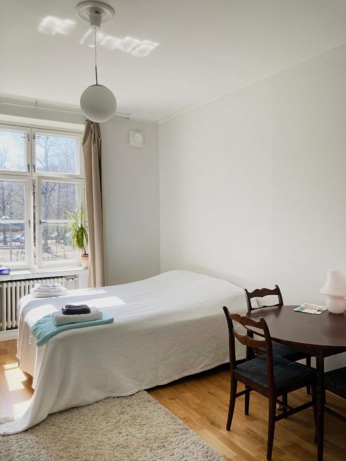 Bright One-Room Studio In The Heart Of Kallio Гельсінкі Екстер'єр фото